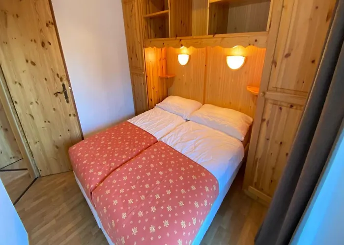 Lavish With Paid Sauna