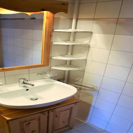 Lavish With Paid Sauna