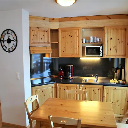 Lavish With Paid Sauna Appartamento *